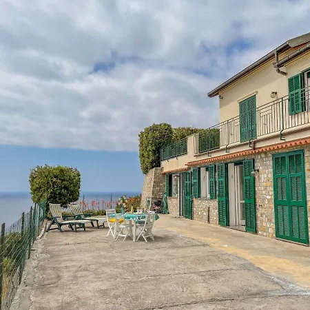 Panoramica By Interhome アパート *